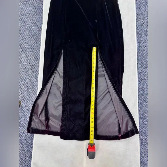 Dave & Johnny black velvet  w/white beads. GORGEOUS!SZE 11/12 GREAT CONDITION - Picture 15 of 15